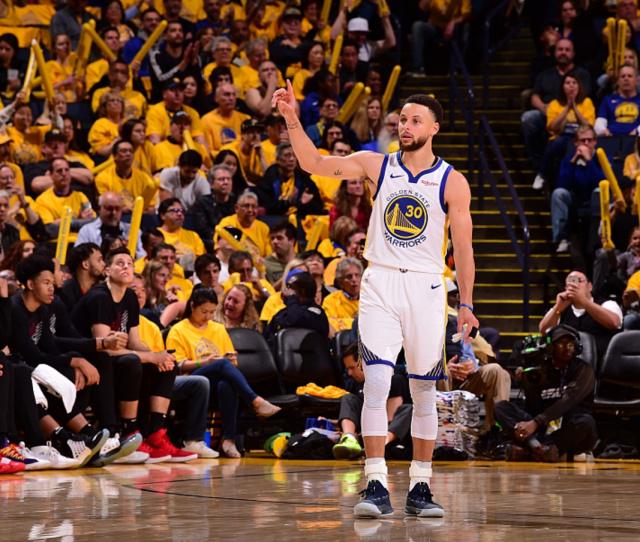 球员在瞬息 球员在瞬息