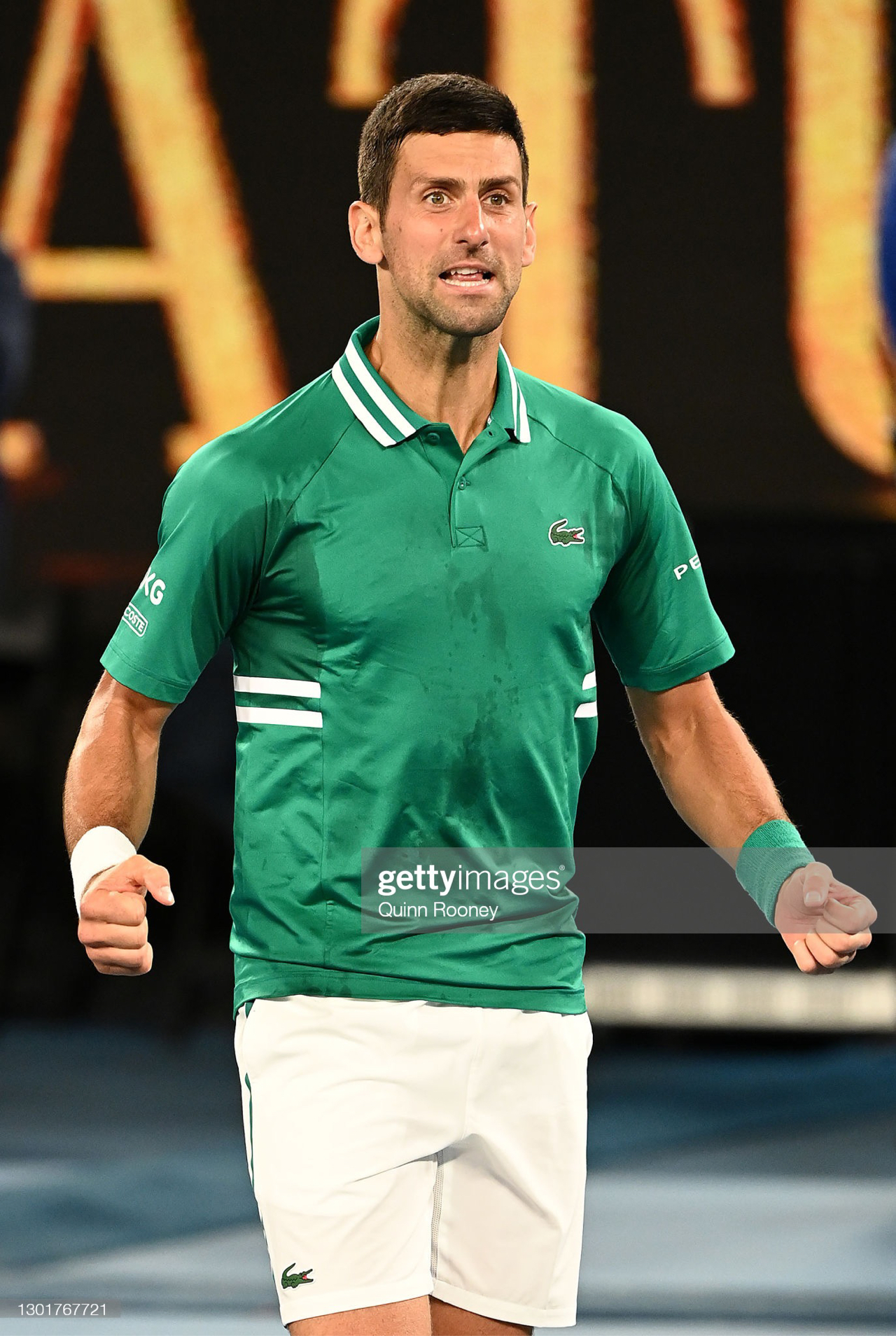 赖于他们经 赖于他们经