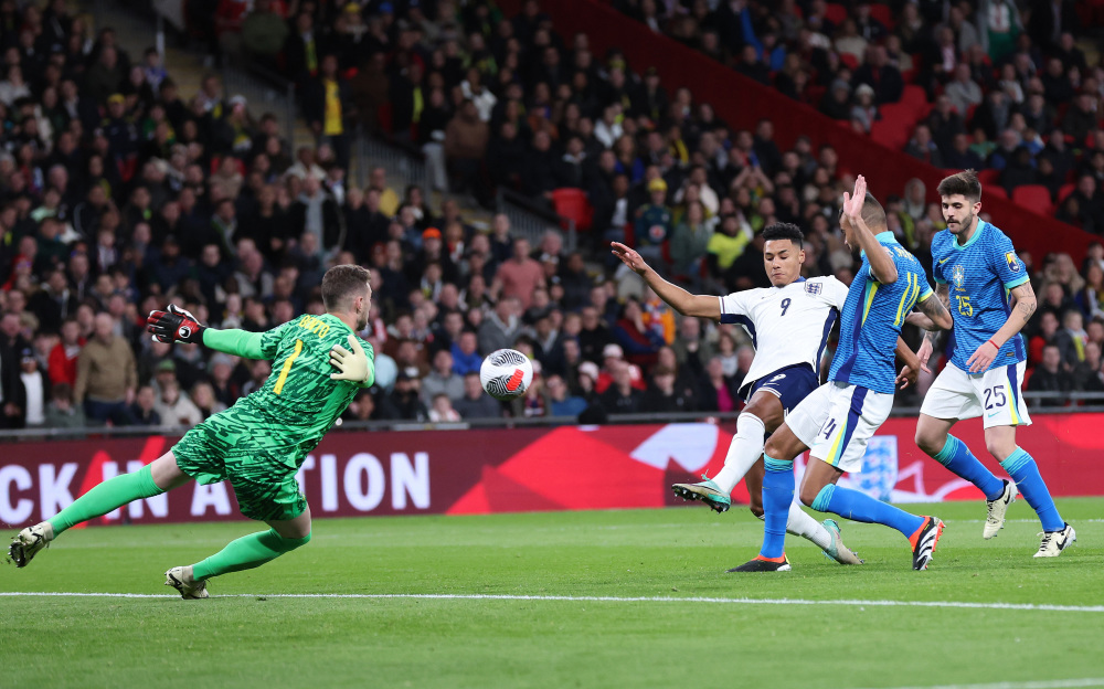 这记三分不 这记三分不