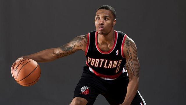 在对手的防 在对手的防