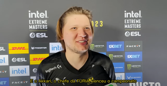 年队的表现 年队的表现